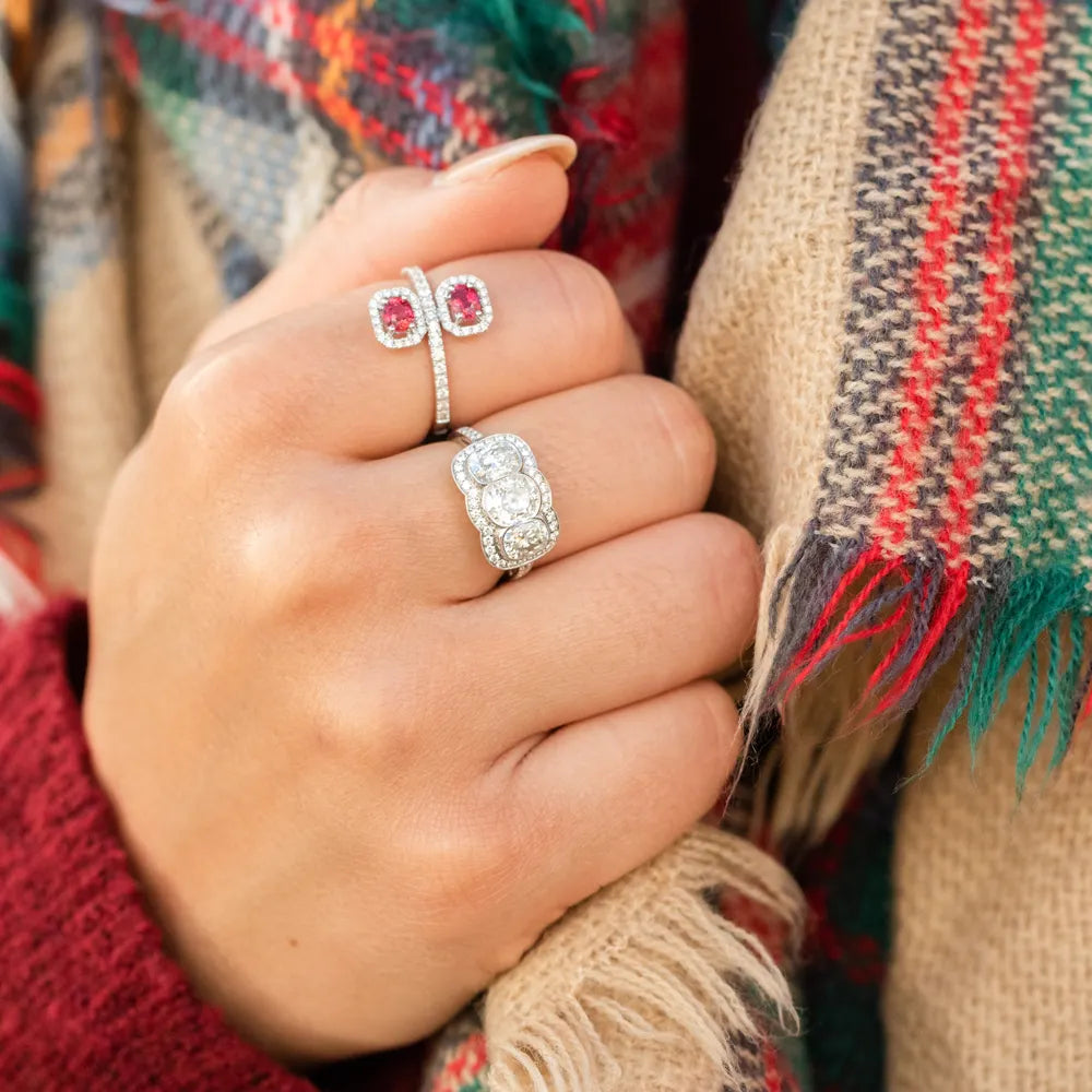The Best Guide To Non-Diamond Engagement Rings