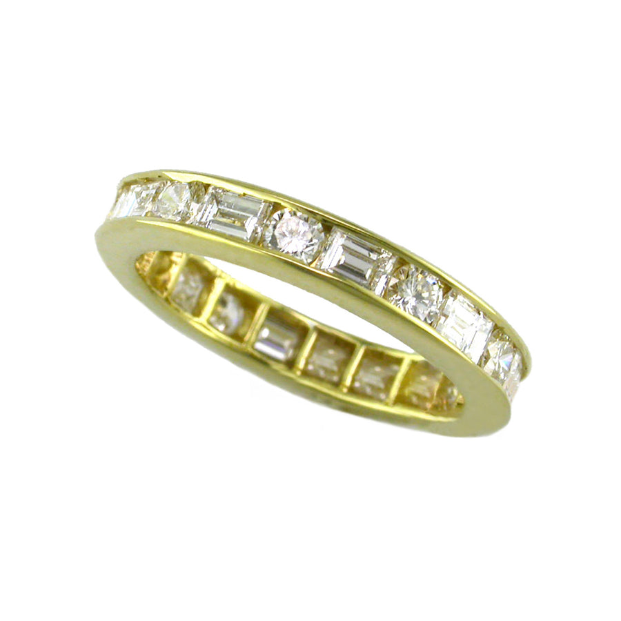 18K Yellow Gold Diamond Eternity Wedding Band