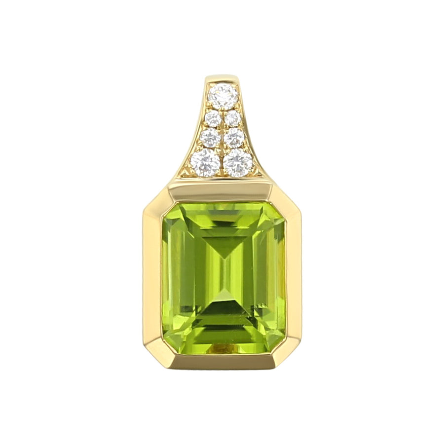 Peridot 14kt Yellow Gold Pendant with Diamonds