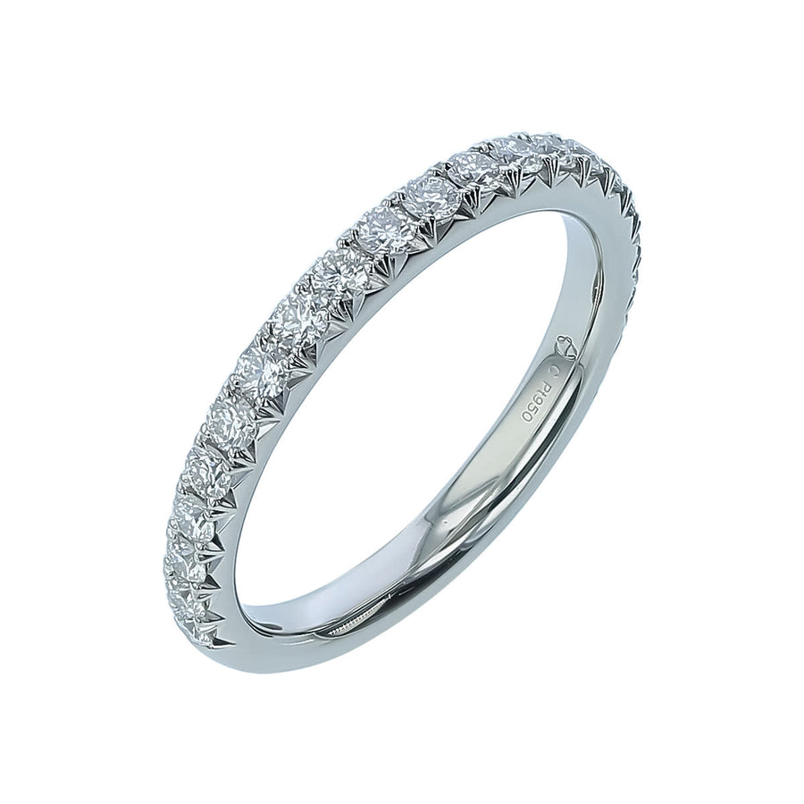 Vela 0.36-0.65ct Diamond Pave Band in Platinum, size 6.5