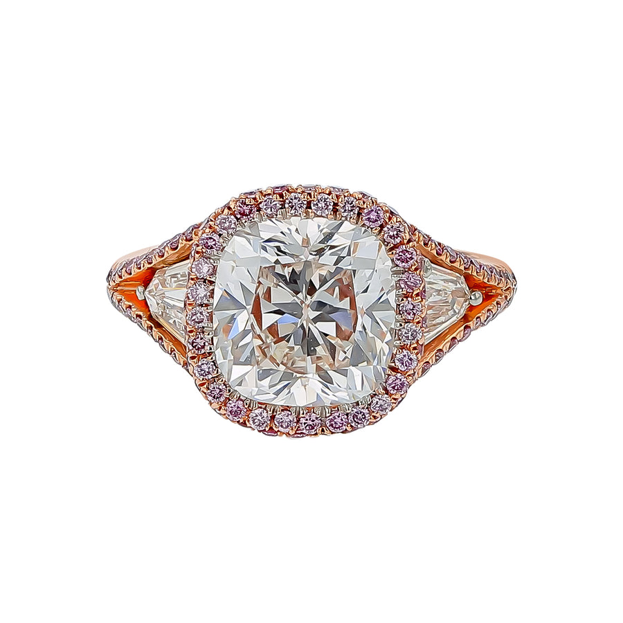4.62ct Cushion Cut Diamond, 0.86ct Fancy Pink Diamond and 0.78ct Diamond Ring in 18K Rose Gold and Platinum, size 6.25
