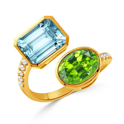 3.25ct Blue Topaz, 1.82ct Peridot and 0.14ct Diamond Bypass Ring in 18K Yellow Gold, size 6.5