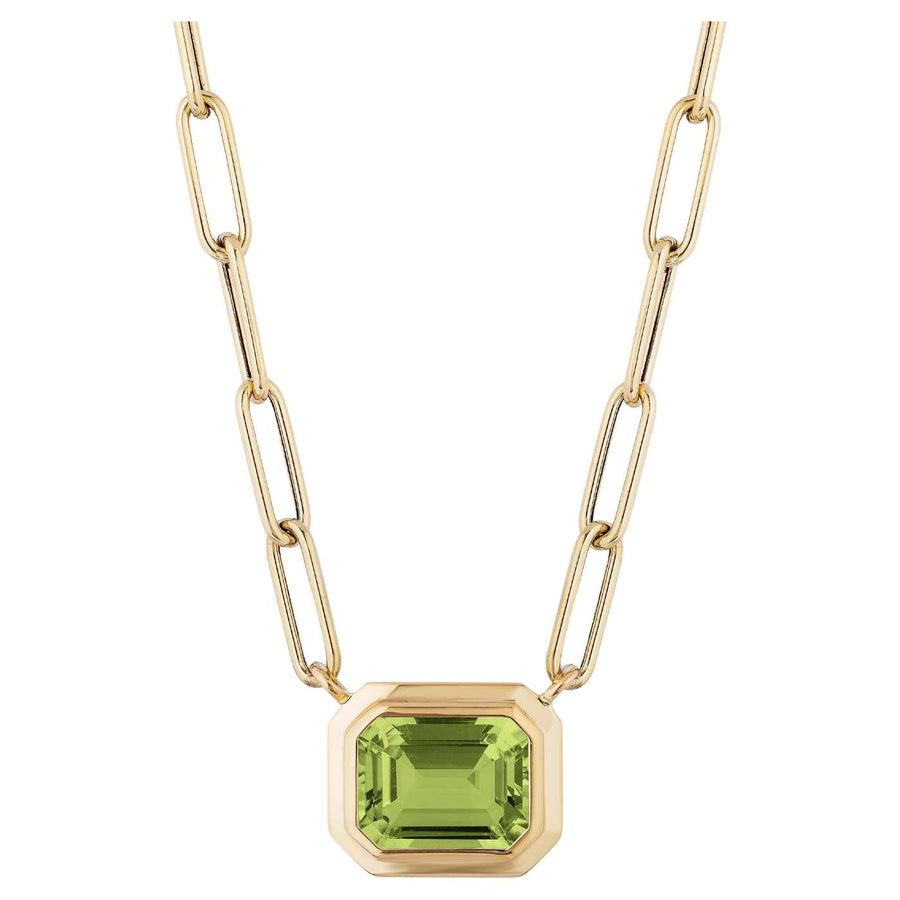Manhattan 2.80ct Emerald Cut Peridot East - West Bezel Set Necklace in 18K Yellow Gold, 16"