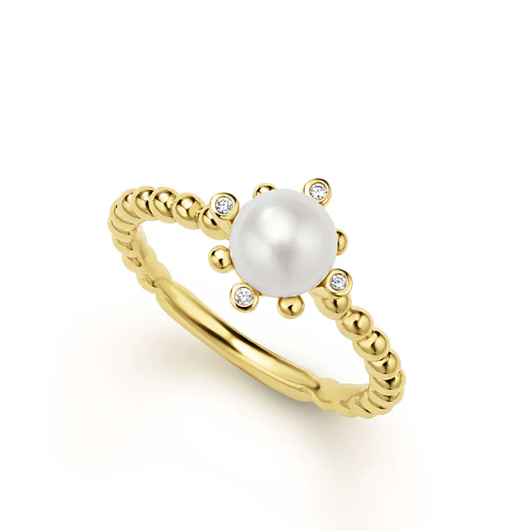 Luna Pearl and 0.02ct Diamond Ring in 18K Yellow Gold, size 6