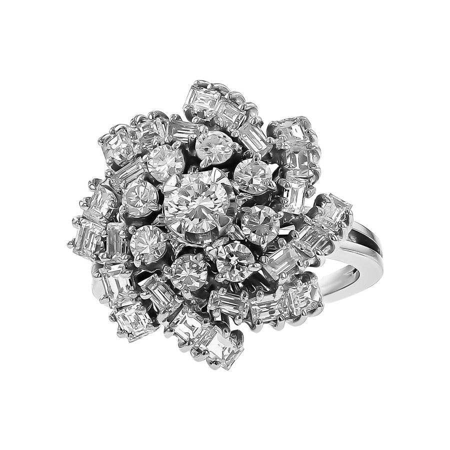 18K White Gold Diamond Cluster Ring