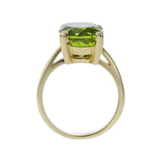14K Yellow Gold Oval Peridot Ring